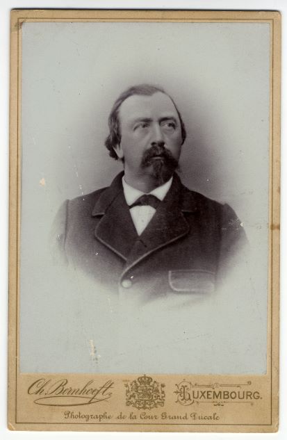 Photo : Edmond de la Fontaine